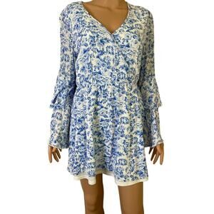 Altar'd State Flowy White & Blue trumpet sleeve V neck floral print SZ M casual